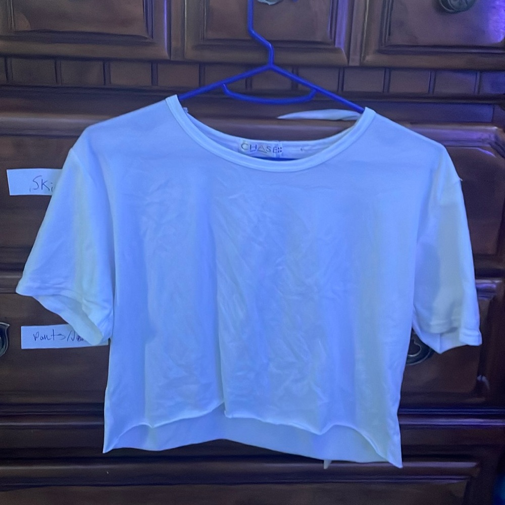 Plain white size small cropped tee